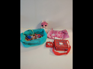 Litlle Pet Shop ja Hello Kitty tavaraa