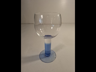 Iittala Mondo viinilasi, Kerttu Nurminen