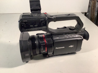 Panasonic HC sarjan videokamera